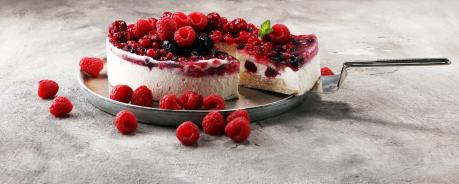 Lecker Kaffee und Kuchen in netter Runde Kuchen